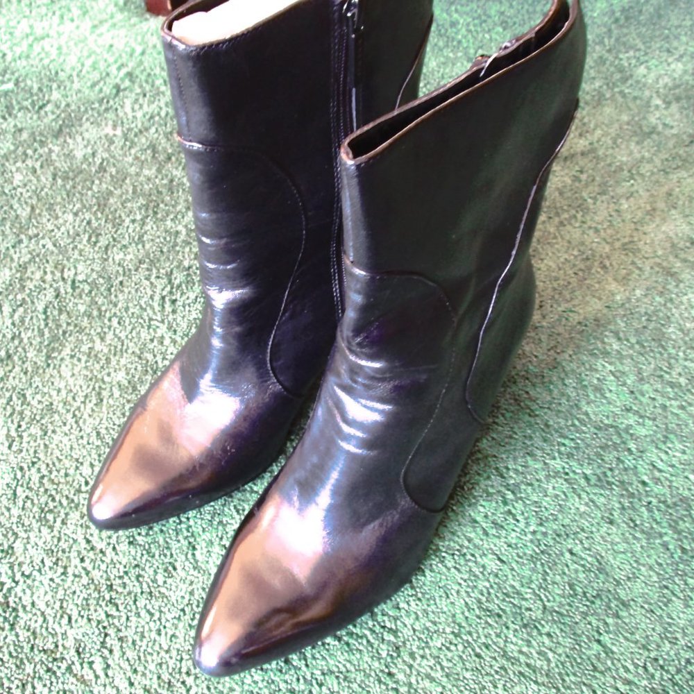 NINE WEST-BLACK LEATHER HIGH HEEL BOOTS-NEW- SIZE8.5-MID-CALF